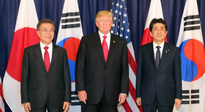 Trilateral S. Korea, US, Japan summit in the works