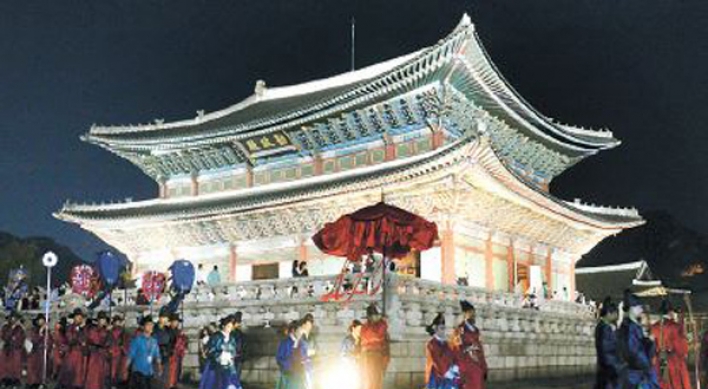 [Eye Plus] Pansori, palace and autumn breeze under moonlight