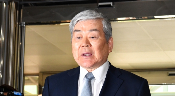 Hanjin chief faces detention over embezzlement