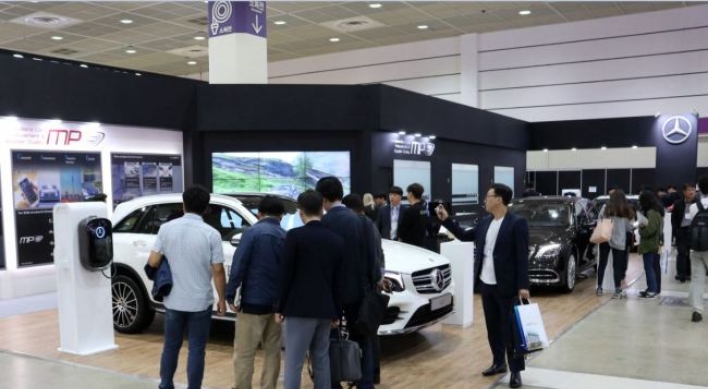Mercedes-Benz Procurement scouts suppliers in Korea