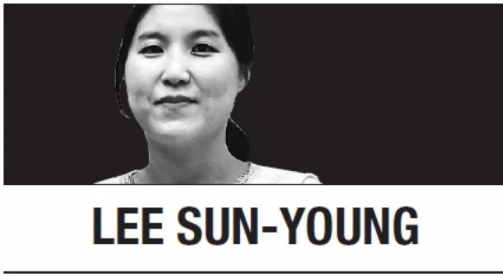 [Lee Sun-young] Agony of living in a small country