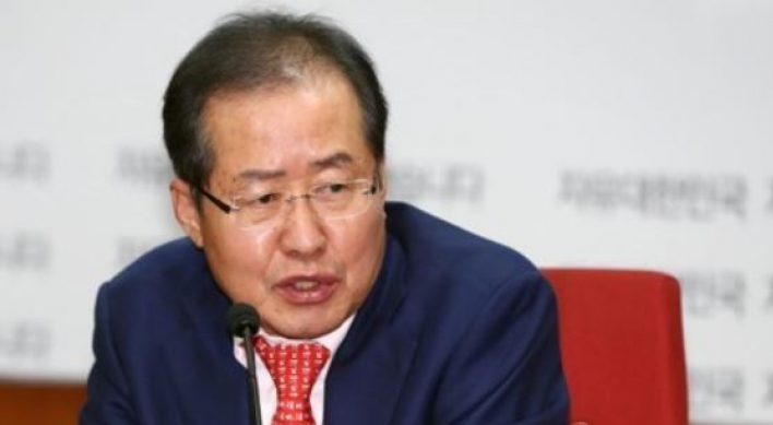 Opposition leader warns of 'pro-NK' elements in government