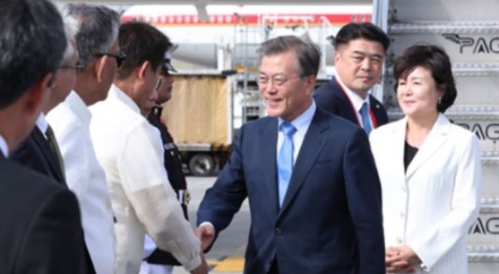 S. Korean president starts summit diplomacy at ASEAN meetings