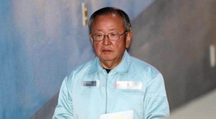 Ex-head of state lender gets heavier sentence in appeals trial for corruption