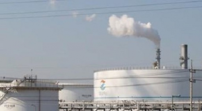 Refiners to bask in another boom year