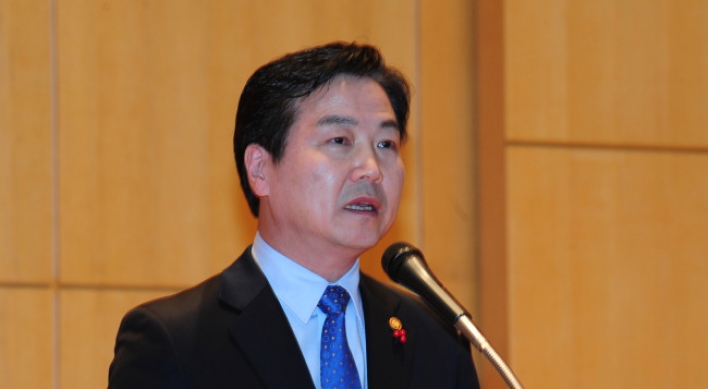 Moon appoints SME minister, completes Cabinet lineup