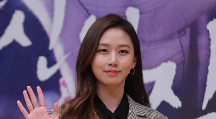 Actress Ko Sung-hee considering role in ‘Suits’