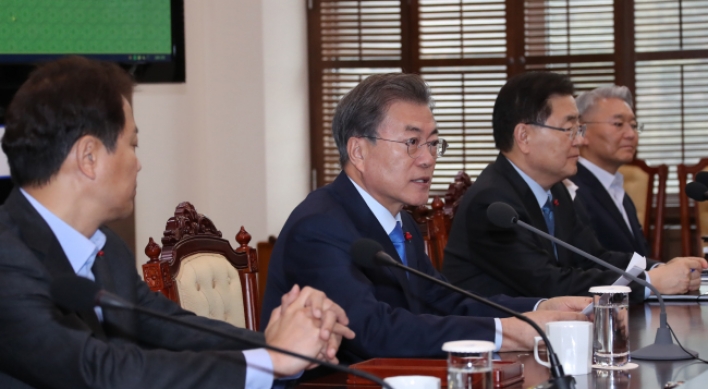 Moon calls for support as criticism rises over handling of NK delegation visit