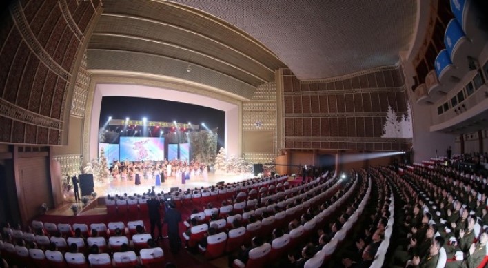 NK art troupe plays South Korean songs in Pyongyang: NK media