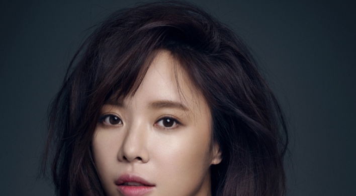 Hwang Jung-eum mulling over new TV drama role