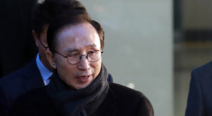 [Newsmaker] Prosecutors likely to summon Lee Myung-bak soon