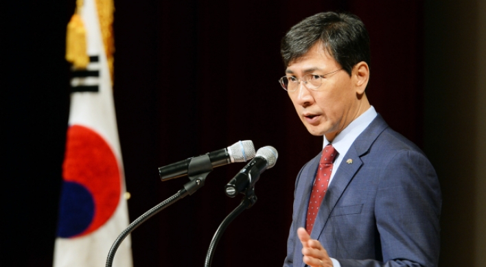 [Newsmaker] From presidential hopeful to accused rapist: An Hee-jung