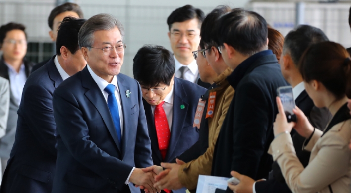 Moon says S. Korea's destiny can change dramatically through inter-Korean, US-NK summits