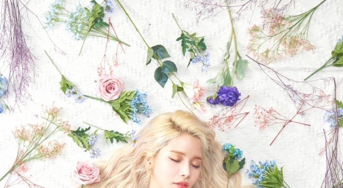 Mamamoo’s Solar to hold first solo concerts