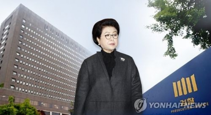 Prosecutors to question former first lady over involvement in Lee's alleged corruption