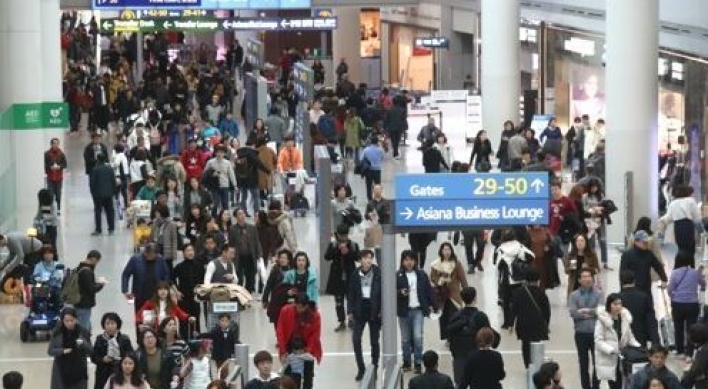 Int'l air passenger traffic up 5.1% in February