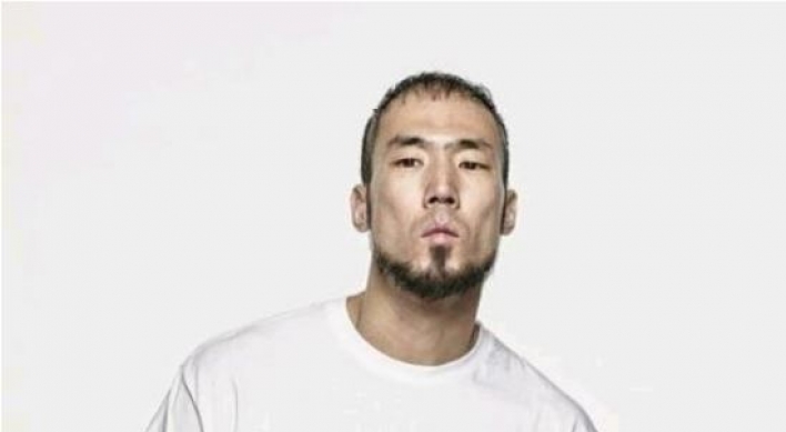 Warrant sought for Korean rapper over street assault