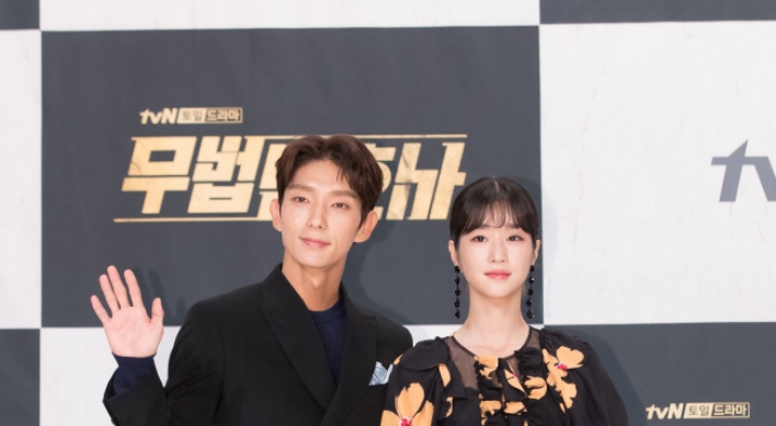 ‘Lawless Lawyer’ seeks justice in corrupt city