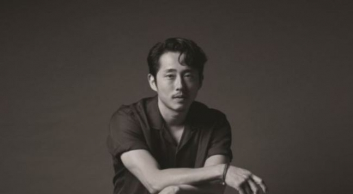 Steven Yeun’s flag controversy grows despite apology