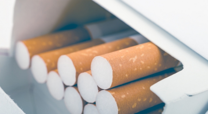 Survey shows UK adults against tobacco plain packaging policy