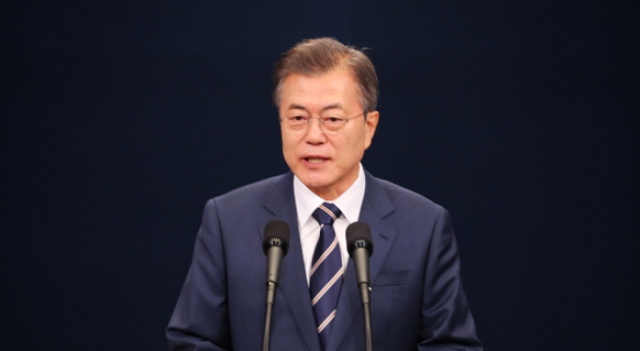 [Breaking] Latest inter-Korean summit comes at Kim's suggestion: Moon