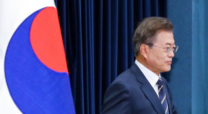 Moon reiterates NK leader has ‘firm will’ for denuclearization