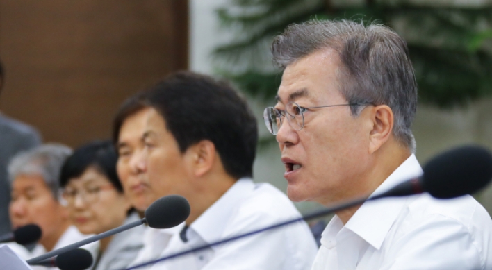 Moon instructs preparations for 'frequent' summit talks with N. Korea