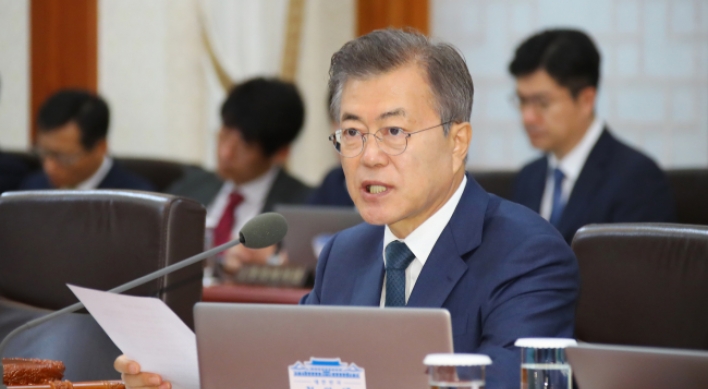 Moon says a little inconvenience can help save environment