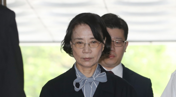 [Newsmaker] Court to arraign Korean Air chief's wife over charges of illegally hiring Filipino housekeepers