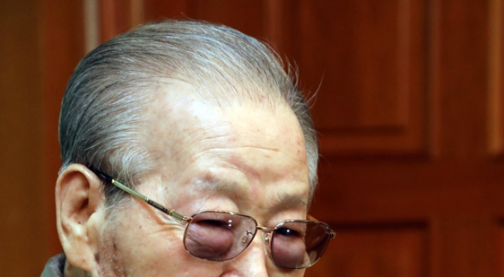 [Breaking] Former Prime Minister Kim Jong-pil dies