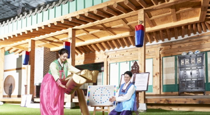 Experience tradition at Imperial Palace Seoul