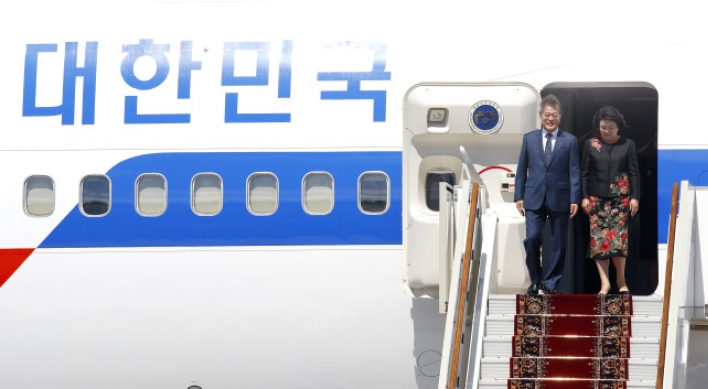 Military recommends Cheong Wa Dae lease new presidential jet