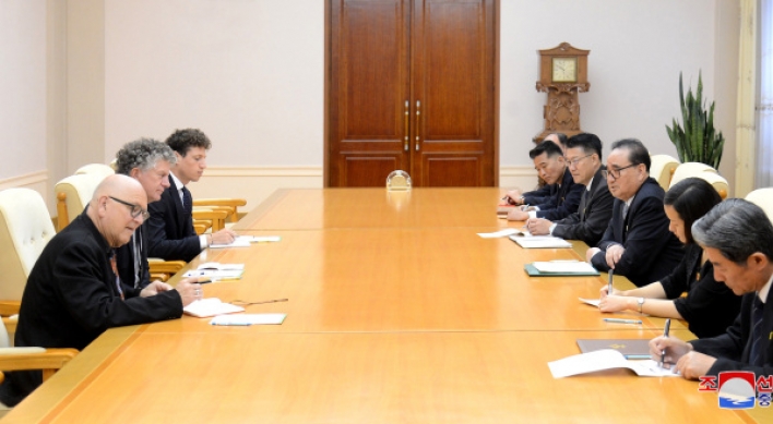 S. Korea's nuke envoy meets British delegation over N. Korea