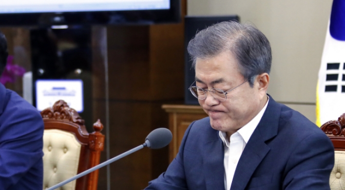 Moon mourns opposition lawmaker's suicide