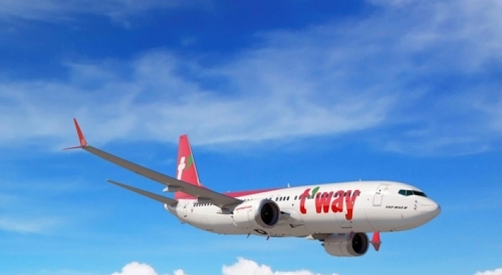 Budget carrier T'way makes debut on main bourse