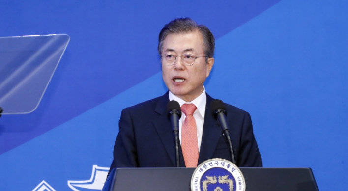 Moon replaces chief of scandal-ridden defense unit, orders creation of 'new command'