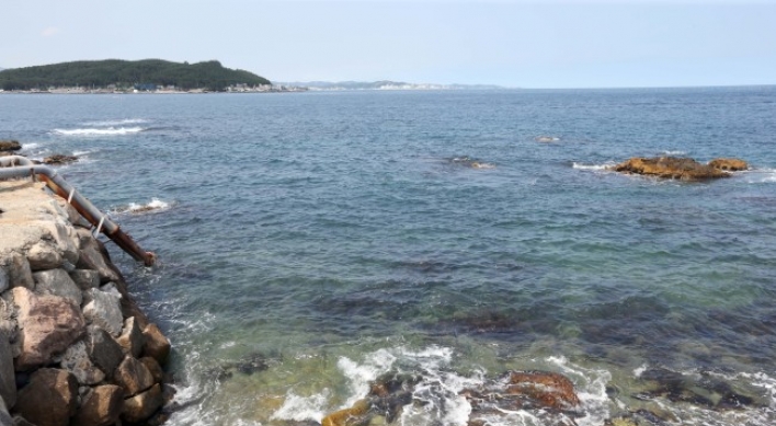 Summertime sea surface temperatures in S. Korea rises by almost 3 years