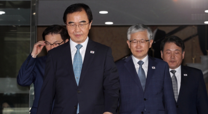 Two Koreas start high-level talks to discuss leaders’ summit