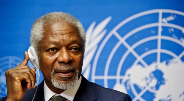 Moon offers condolences on death of ex-UN chief Kofi Annan