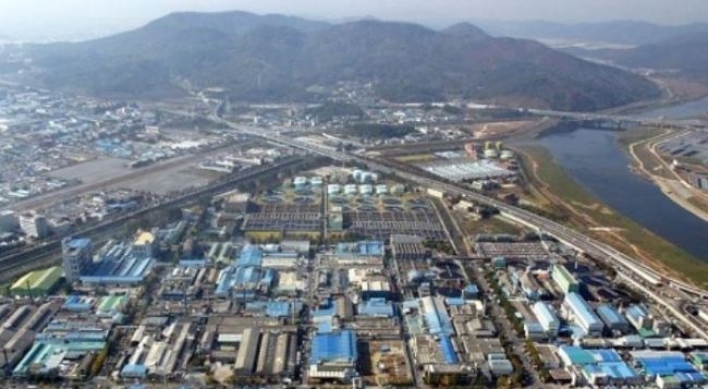 Korea's industrial output rebounds in July