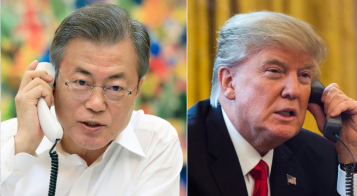 Moon briefs Trump on delegation to Pyongyang