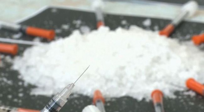 Police arrest 15 for selling, injecting meth or growing weed