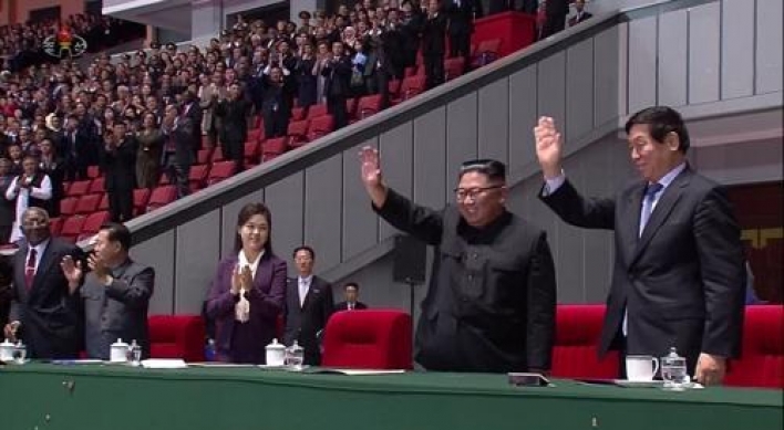 N. Korean leader hosts exclusive performance, banquet for Chinese official