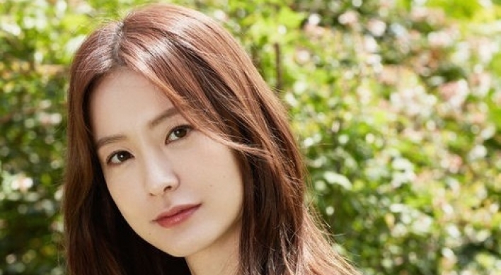 Actress Jung sparks controversy over feminist film