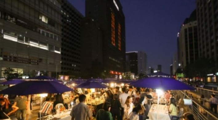 Night markets open across Seoul this weekend