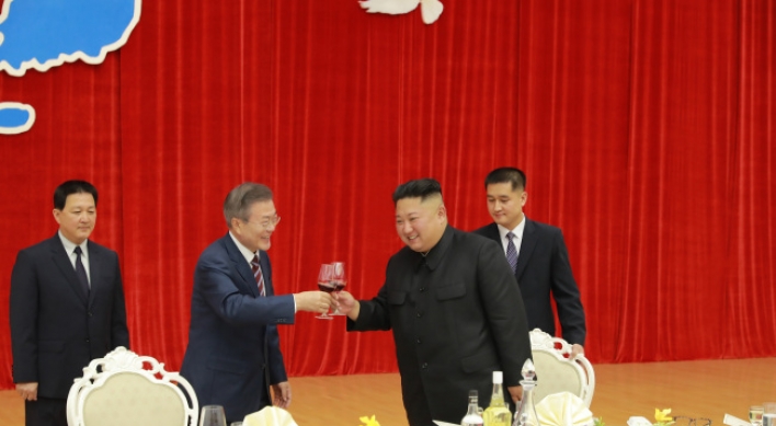 Leaders of two Koreas hold second meeting over nukes, ties