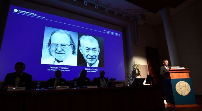 US, Japanese pair win Nobel Medicine Prize for cancer therapy