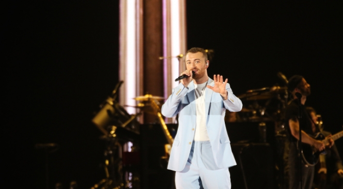 Sam Smith stages first concert in Korea