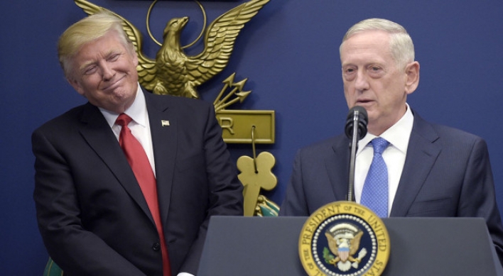 Trump touts good relations with 'sort of a Democrat' Mattis