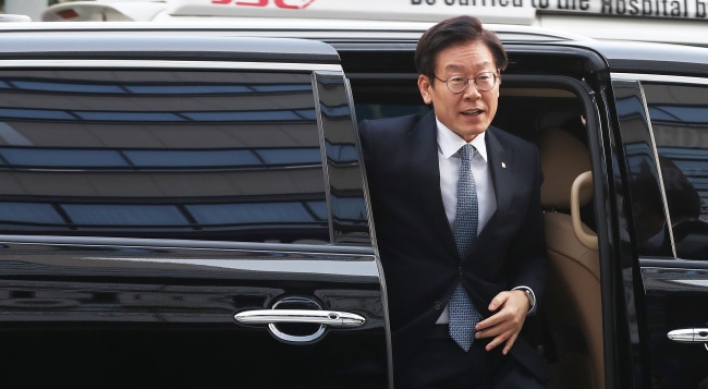 Gyeonggi governor to appear for police questioning next week